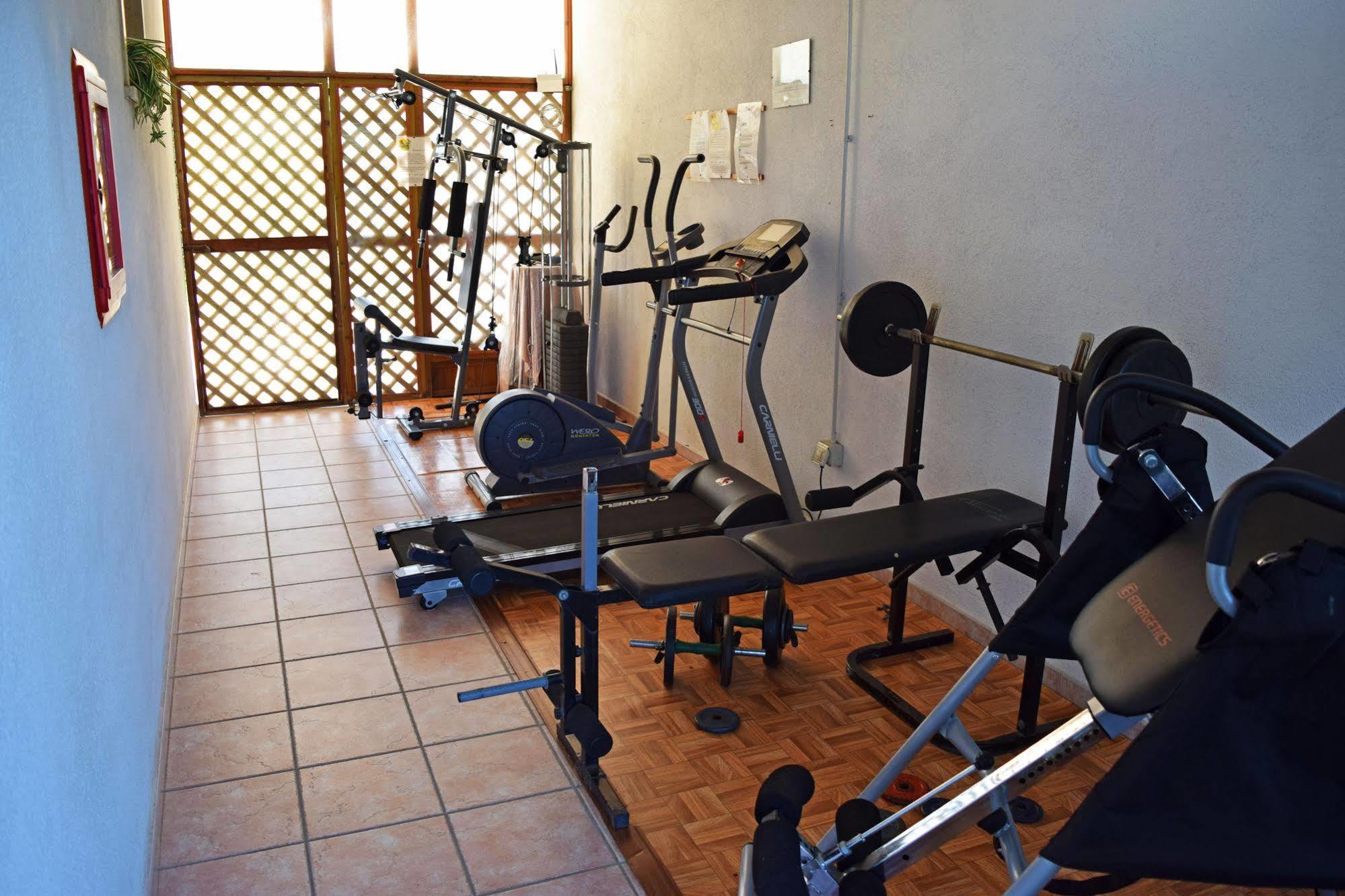 Tris Hotel 3*